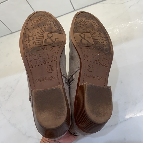 {Sam & Libby}Sz 7.5 Beige Faux Suede Booties - Picture 8 of 11